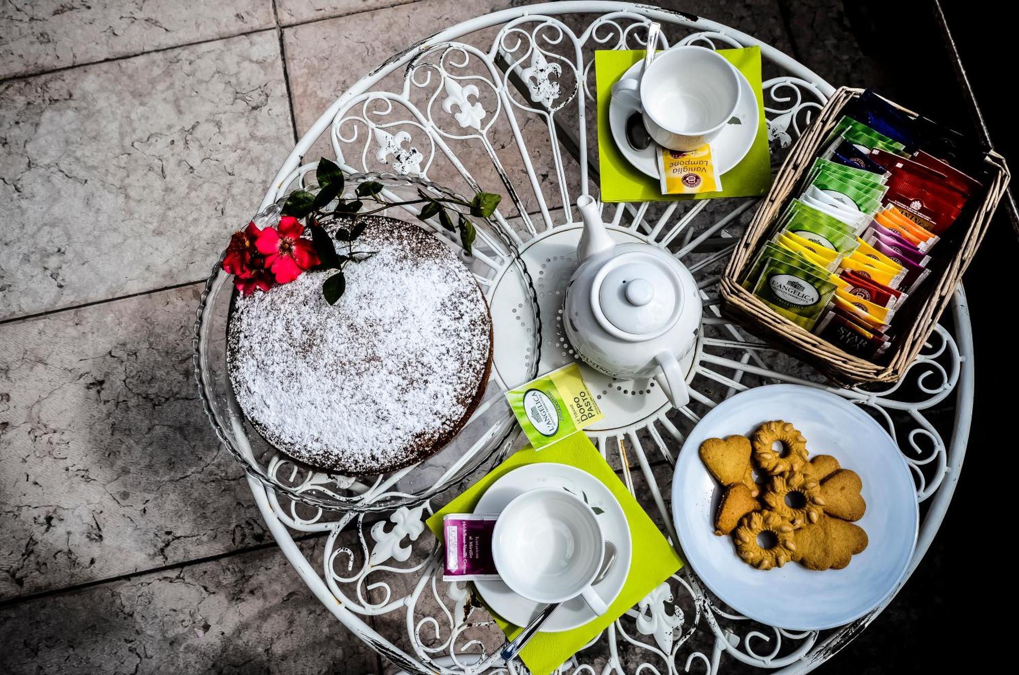Fra Rose E Mughi Bed and Breakfast Domegge di Cadore Eksteriør billede